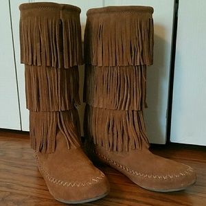 Moccasin fringe western cowboy cowgirl boots